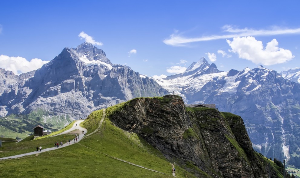 ZurichInterlakenGinebraZermattSt. Moritz